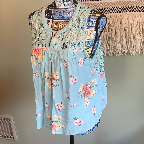 Forever 21 Tank Top Large - Picture 3 of 6